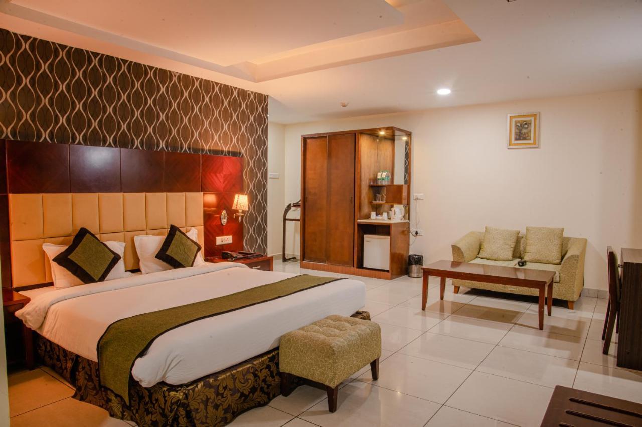 Hotel Gateway Grandeur Guwahati Eksteriør billede