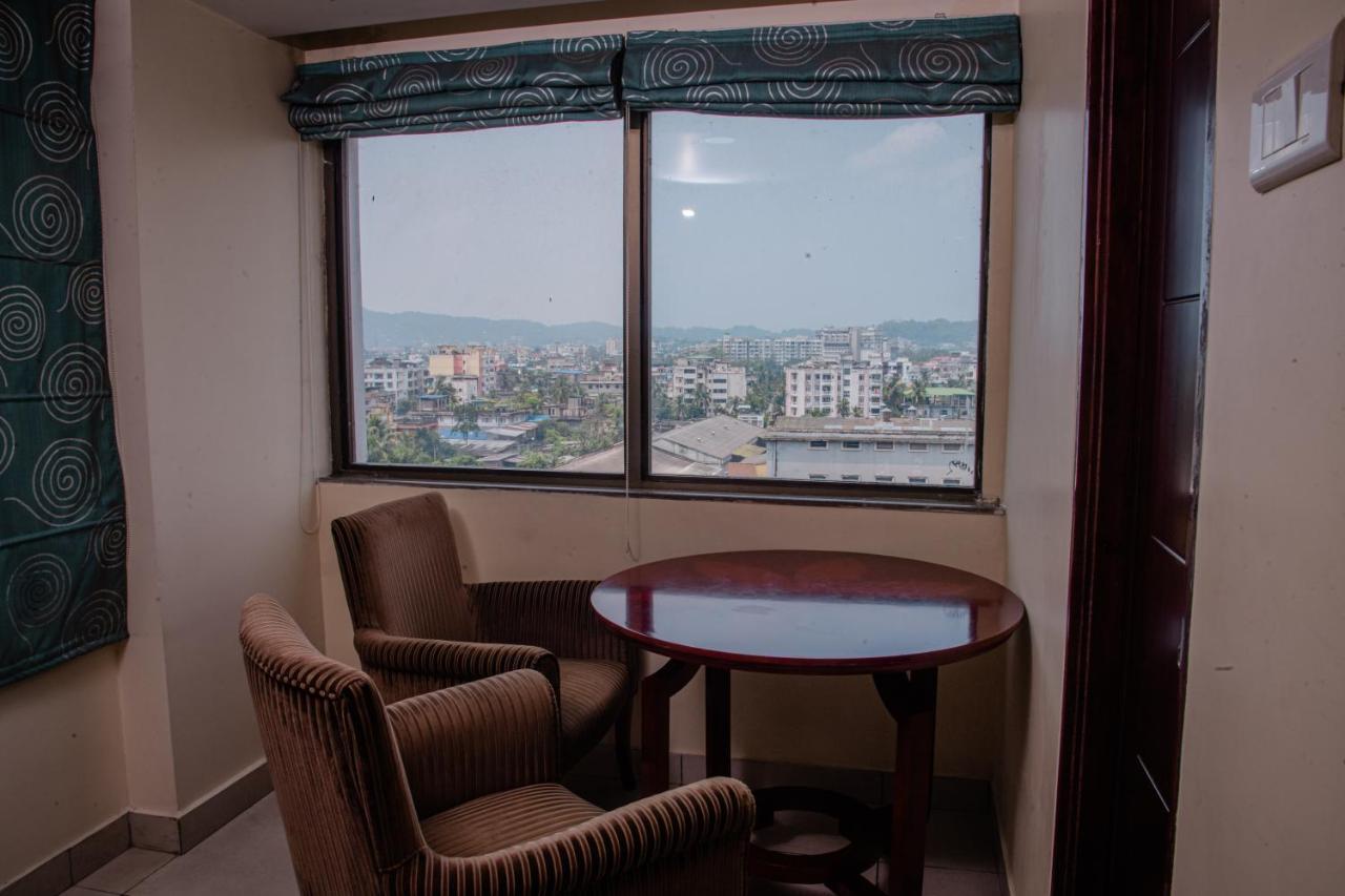Hotel Gateway Grandeur Guwahati Eksteriør billede