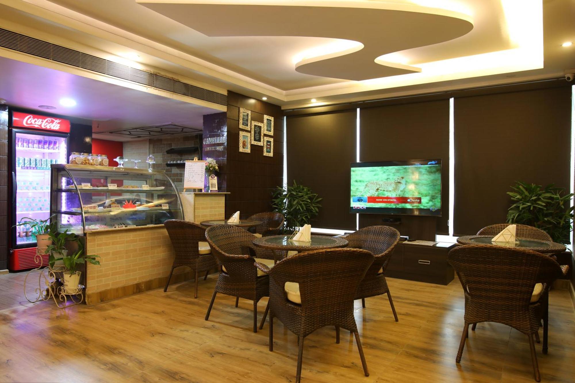 Hotel Gateway Grandeur Guwahati Eksteriør billede