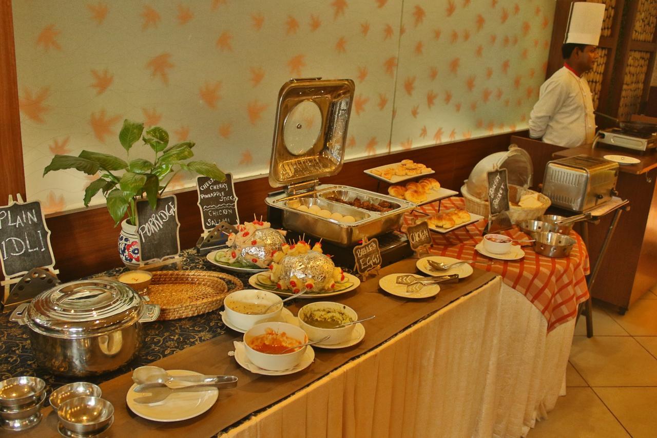 Hotel Gateway Grandeur Guwahati Eksteriør billede